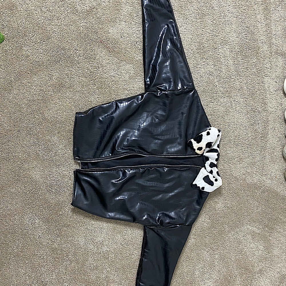 Alligator leather jacket with a cow print collar